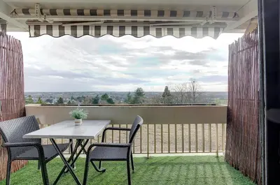 Balcon ou terrasse dans l'établissement Mont'bistro
