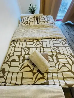 Un ou plusieurs lits dans un hébergement de l'établissement Le Studio de Théa - Private Parking - 2 Guests