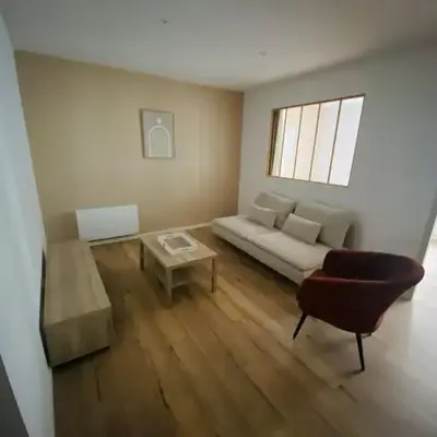 Spacieux appartement avec terrasse