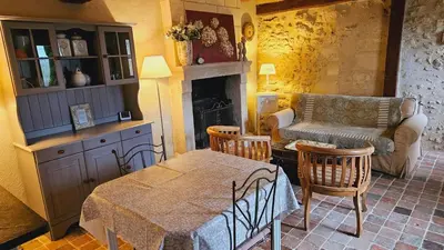 Coin salon dans l'établissement L'Olivier - Charm and elegance Loire Valley