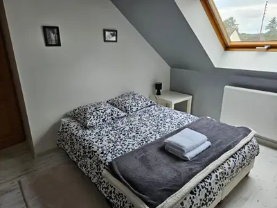 Un ou plusieurs lits dans un hébergement de l'établissement Chambre Privative pour 2 pers