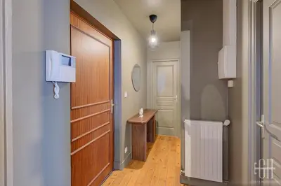 Salle de bains dans l'établissement Appartement avec chambre, parking, bureau, wifi