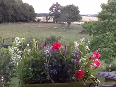 Jardin de l'établissement Le Plessis, Stone Farmhouse Loft with Gardens and Pool