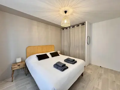 Un ou plusieurs lits dans un hébergement de l'établissement L'Azur - Parking - Balcon - Circuit 24h - 4 pers
