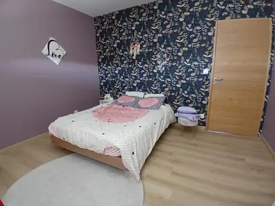 Un ou plusieurs lits dans un hébergement de l'établissement Maison a 12 mn du circuit des 24h