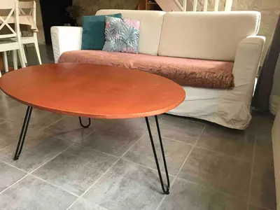Coin salon dans l'établissement Maison rénovée en tuffeau