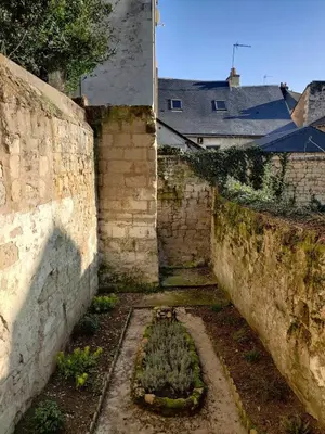 Jardin de l'établissement Terrasse et jardin privatif - hyper centre, neuf!