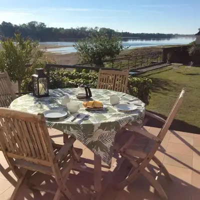 Maison Bord de Loire 
