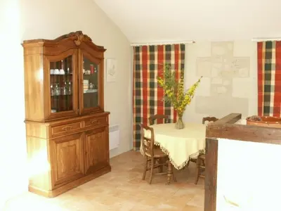 Boissons dans l'établissement Gîte familial en forêt près de Chinon - FR-1-381-232
