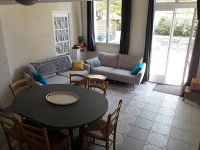 Coin salon dans l'établissement La Marelle