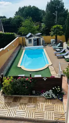 Piscine de l'établissement La Régence Ch 1 ou située à proximité