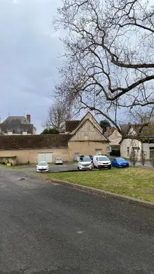 Plan de l'établissement La Léonard île au coeur de l île d or logement avec chambre climatisée