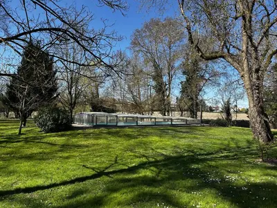 Plan de l'établissement Gîte d'exception à Lésigny avec piscine couverte - FR-1-541-167