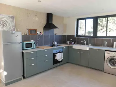 Cuisine ou kitchenette dans l'établissement Gite à la campagne