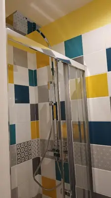 Salle de bains dans l'établissement Jolie Studette au calme 10 min de Tours centre