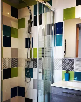 Salle de bains dans l'établissement Joli studio au calme 10 min de Tours centre