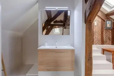 Plan de l'établissement Maison avec jardin à Cellettes, 150 m², local à vélos