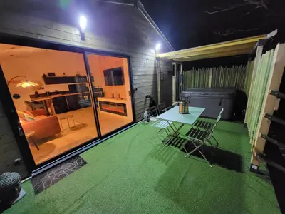 Terrasse ou espace extérieur de l'établissement Cabanes en Loire, Gite & SPA en pleine nature