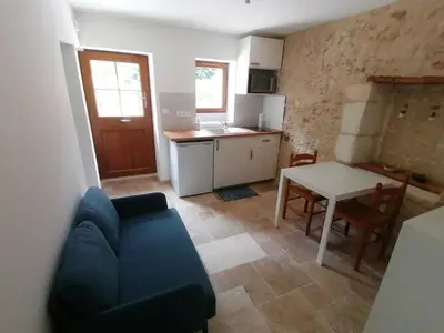 Cuisine ou kitchenette dans l'établissement Gîte des sables