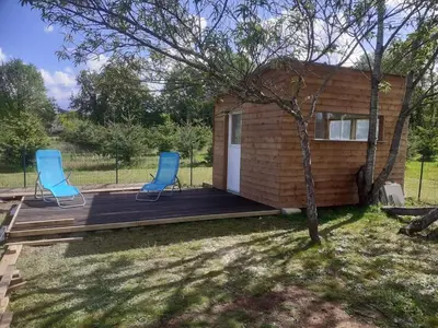 Jardin de l'établissement 2 chambres à la campagne, proche du Mans