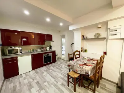 Cuisine ou kitchenette dans l'établissement Studio au cœur d'Amboise pour 2 pers, vue sur château - FR-1-381-609