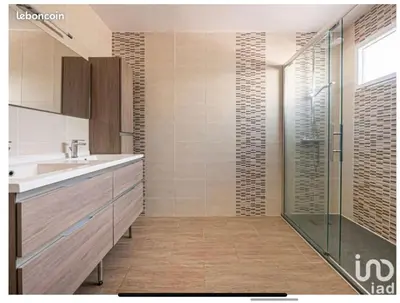Salle de bains dans l'établissement Chambre chez l habitant à 400 m du circuit des 24h