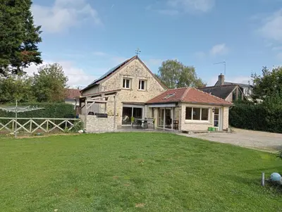 Jardin de l'établissement chambre d'hôtes au cœur de la nature