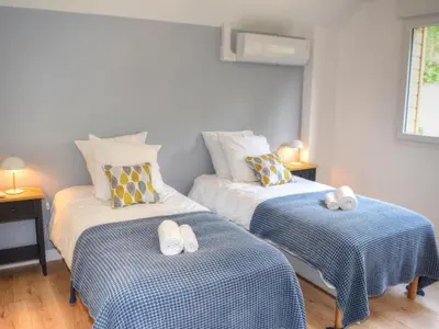Un ou plusieurs lits dans un hébergement de l'établissement Gîte de charme en Touraine avec spa et jardin privé - FR-1-381-610