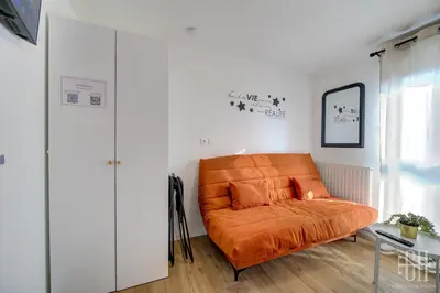 Coin salon dans l'établissement Mars - Proche A10 - 2V - Parking