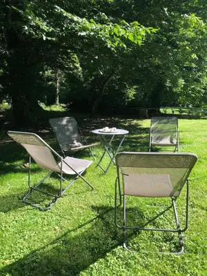 Jardin de l'établissement Renaissance manor La Vieille Brèche