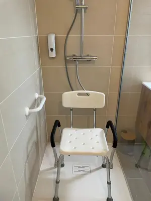 Salle de bains dans l'établissement Gîtes Le Duo de Galerne , à 5 minutes du Zoo Parc de Beauval