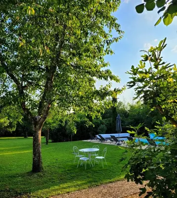 Jardin de l'établissement La Maison Tuffeau Bed and Breakfast