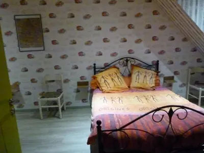 Un ou plusieurs lits dans un hébergement de l'établissement chambre proche circuit