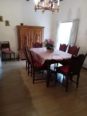 Coin salon dans l'établissement la Bosnier