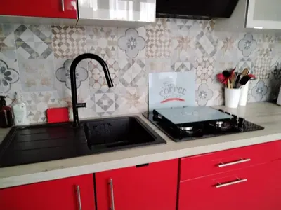 Cuisine ou kitchenette dans l'établissement Maison proche circuit 24H
