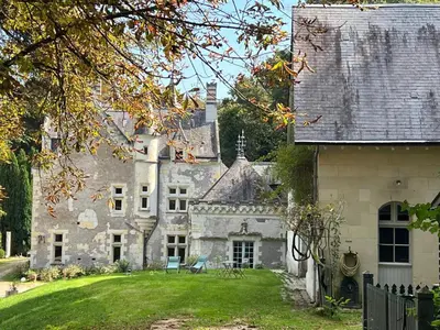 Jardin de l'établissement Studio Dépendance du Château - Kitchenette