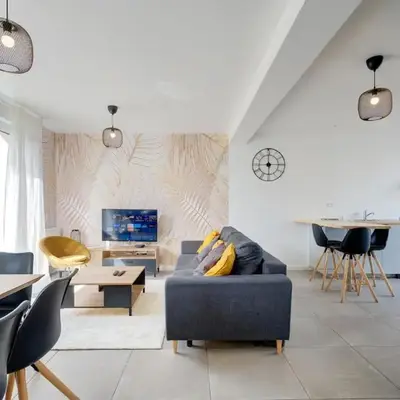Maison familiale 4 chambres avec jardin et parking