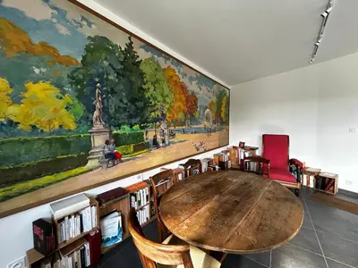 Coin salon dans l'établissement Maison de vacances à Sossais - Campagne calme, 3 chambres, proche sites touristiques - FR-1-541-172