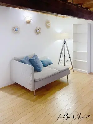 Coin salon dans l'établissement Le Bon'Appart au Cœur de Saumur