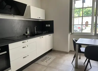 Cuisine ou kitchenette dans l'établissement Centre ville T3