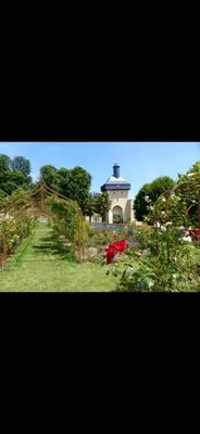 Jardin de l'établissement L appartement du château