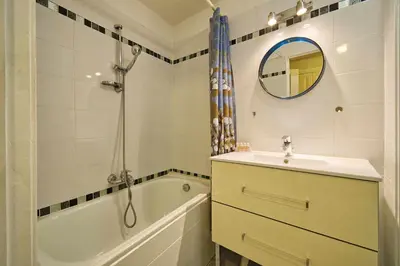 Salle de bains dans l'établissement La Chancellerie