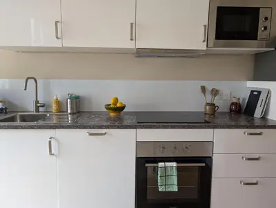 Cuisine ou kitchenette dans l'établissement La Maison Royale - Calme en Plein Centre d'Amboise