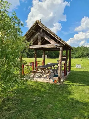 Jardin de l'établissement Domaine le Petit Ponceau