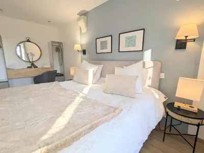 Plan de l'établissement Gîtes charmants en Berry avec piscine et spa - FR-1-591-729