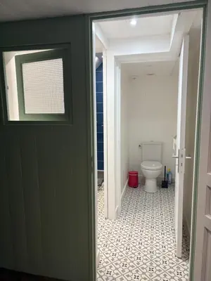 Salle de bains dans l'établissement Maison au cœur des châteaux de la Loire - Proche Chambord - Loire à vélo - Les Glycines