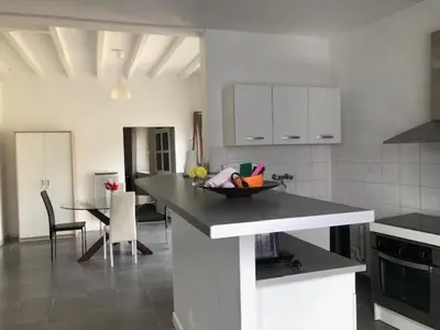 Cuisine ou kitchenette dans l'établissement Maison entre Saumur et Montreuil Bellay La Motte
