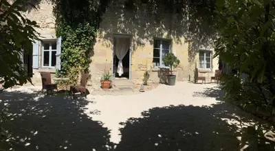 Jardin de l'établissement Charming troglodyte near Amboise