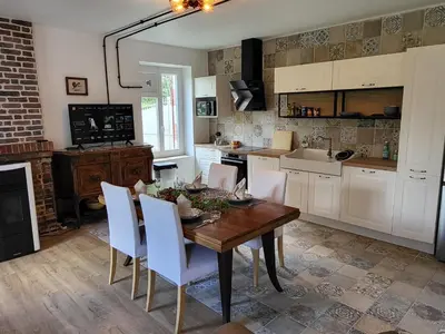 Cuisine ou kitchenette dans l'établissement Atelier du chateau