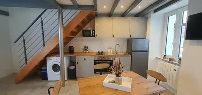 Cuisine ou kitchenette dans l'établissement Le petit coin caché